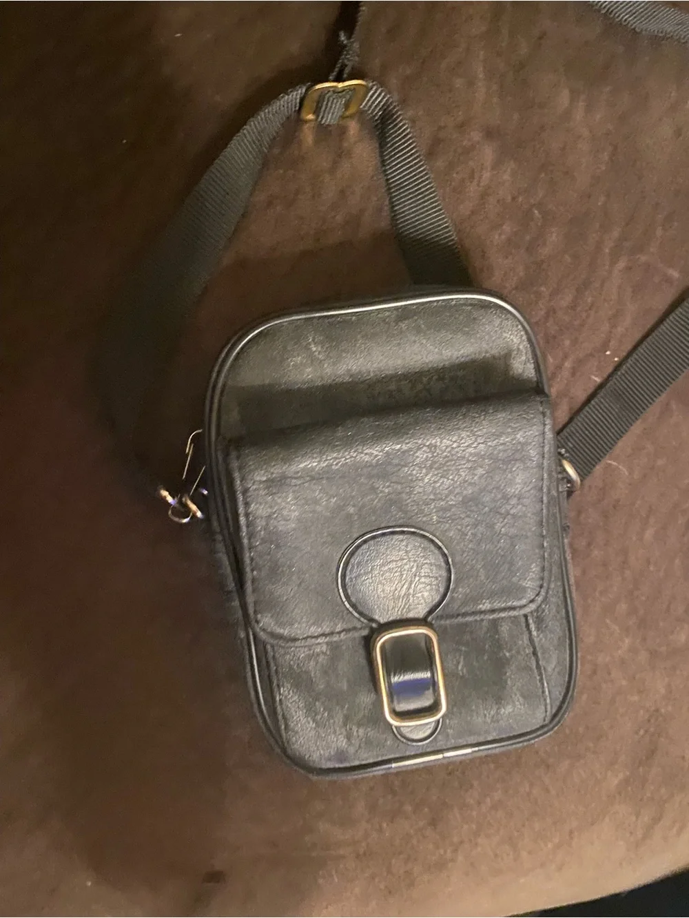 American Vintage Black Leather Crossbody Messenger Bag with Gold Buckle